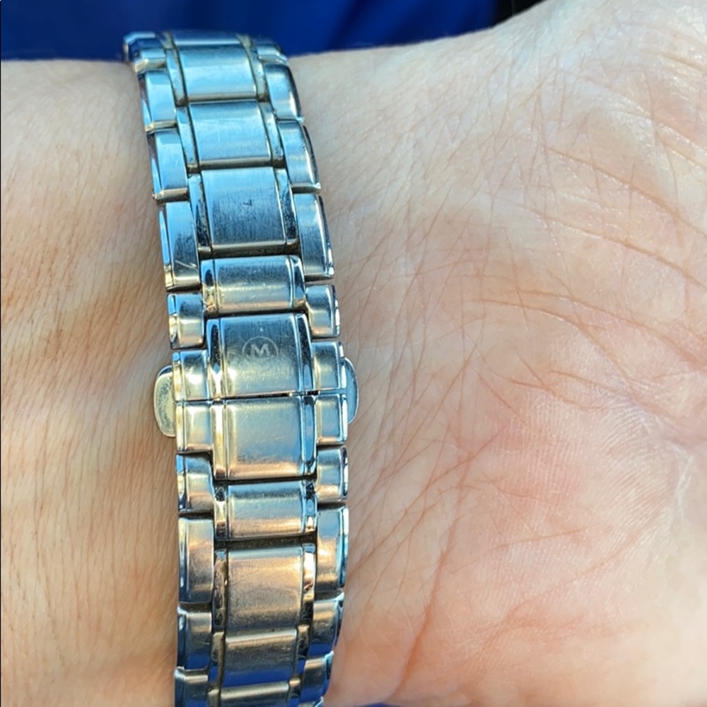 Women’s Movado watch in classic Silvertone & black face 100% Authentic - Picture 10 of 14